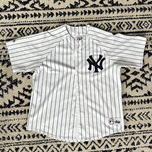 VINTAGE 90s NEW YORK YANKEES MLB JERSEY⭐️